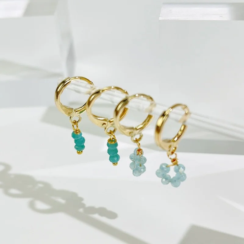 

VSnow Creative Blue Acrylic Beaded Hollow Hoop Earring Women Designed Asymmetry Gold Color Metallic Earring Jewelry Accessories