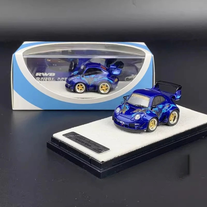 Фото Масштабная модель 1:64, лимитированная серия RWB Egg Car Q-Version, окраска в стиле Dragon Fish, предмет декора для взрослых, игрушка для мальчиков, подарок на день рождения для детей №1