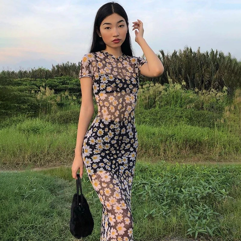 

2022 Summer Mesh Sheer Floral Dress Women Short Sleeve See Through Bodycon Maxi Dress Bohemian Sexy Elegant Dresses Vestidos