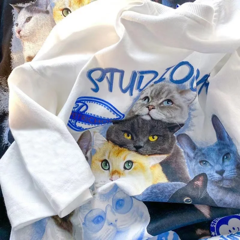 

Женская хлопковая блузка с коротким рукавом, V-образным вырезом и принтом кошки