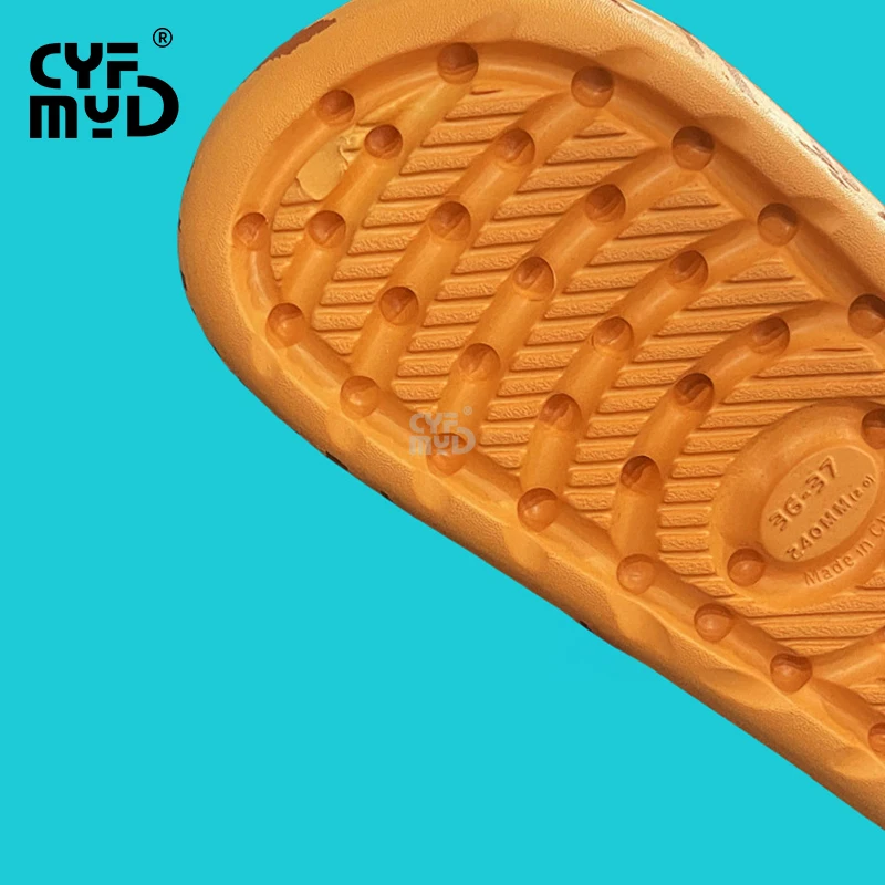 Cow Slippers for Women Animal Soft Eva Slippers Man Cute Outdoor Slides Fashion Design Comfortable Platform Shoes Summer 2023