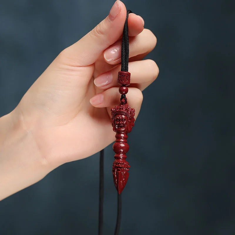 Китайская искусственная минеральная сиреневая Золотая подвеска King Kong