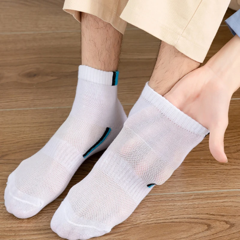 Men's Socks Cotton Summer Thin Breathable Sport Mesh Boat Socks Sweat Wicking Breathable Odor Proof Short Tube Sports Socks 1Pcs