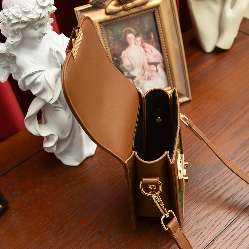 2023 New Mini Phone Bag Cosmetic Bag Fashion Messenger Bag Women's Fashion Street Versatile Contrast Light Luxury Crossbody Bag