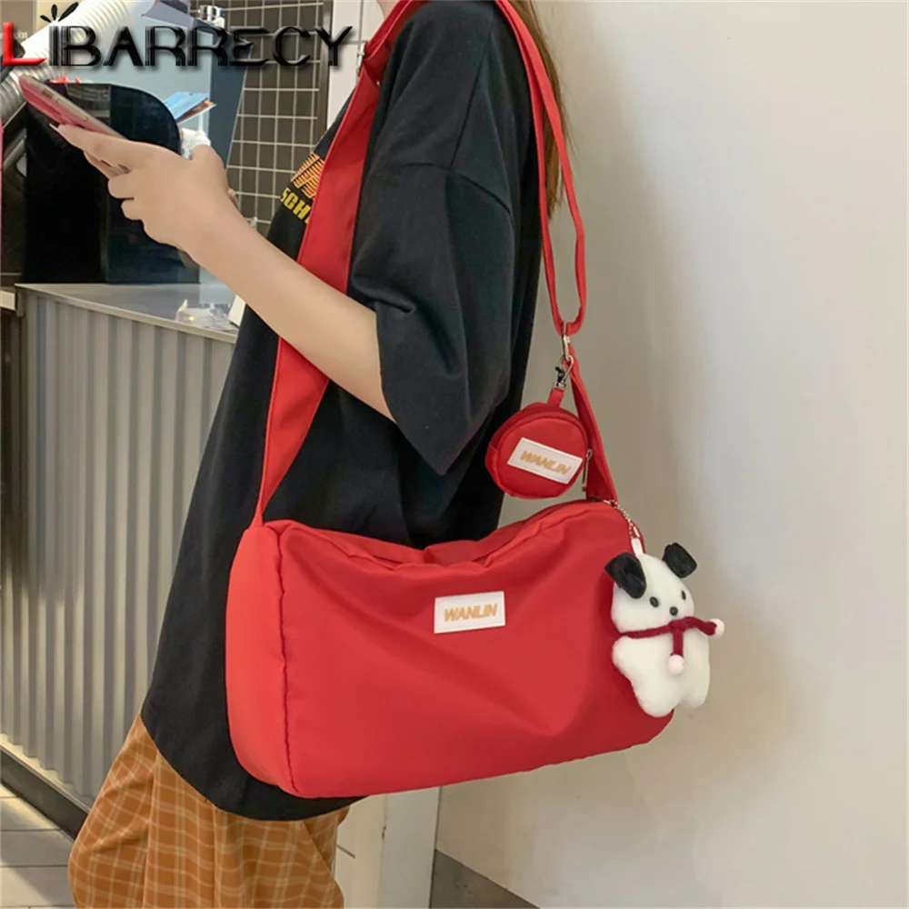 

Новая однотонная женская сумка через плечо, качественная нейлоновая женская сумка-мессенджер, Модная студенческая сумка для подростков, дорожные сумки, женские сумки