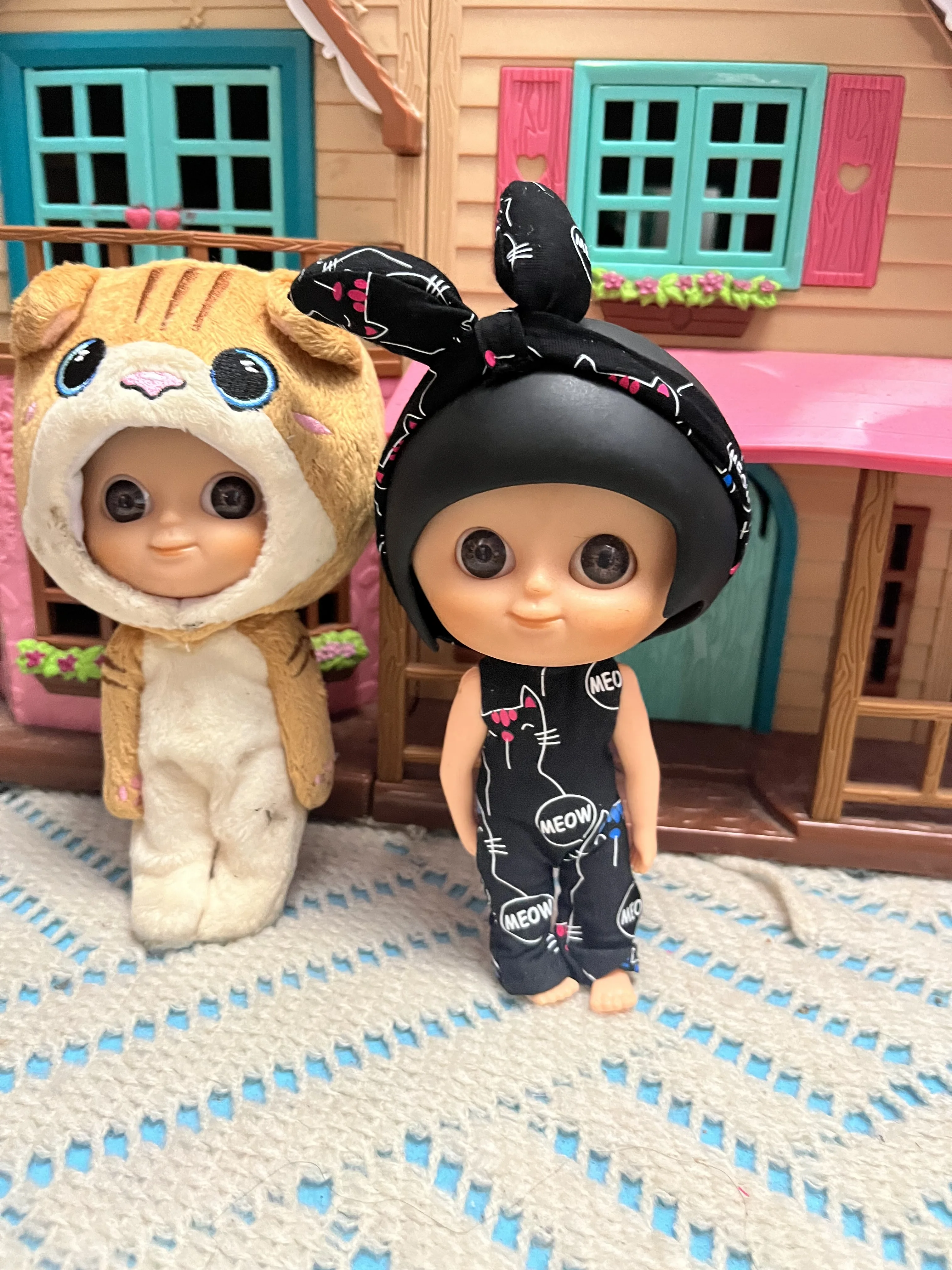 

Bulk cute big head doll girl big eyeball toy gift