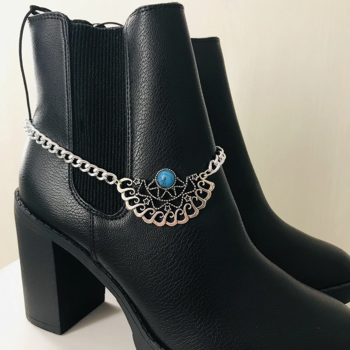 

1 Pcs Shoe Chain Shoe Charms Women's Boots Accessories Metal Shoe Decoration For Women Girls Boots Shoe Buckle Pretty Gift