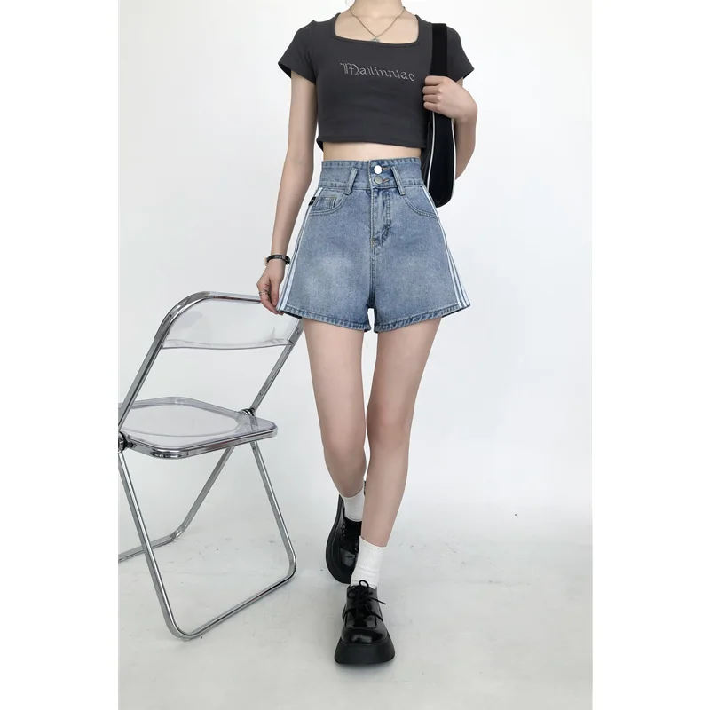 

2023 New Sense of Design Side Stripe Blue Denim Shorts Female High Waist Versatile Fashion Temperament Self-cultivation Jeans