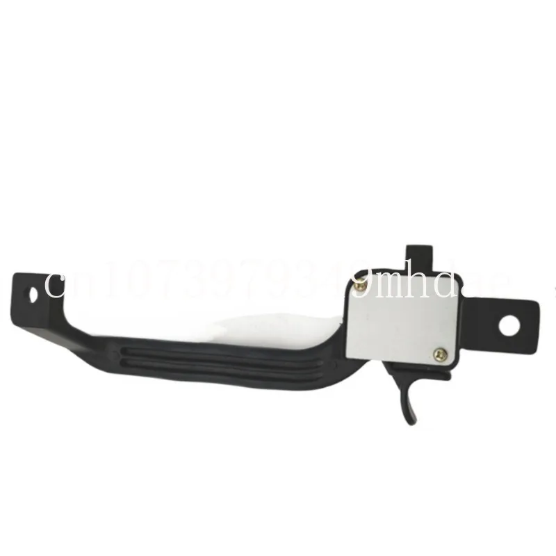 

331/28233 Left Hand Window Latch for JCB Backhoe Loader JCB 3CX JCB 4CX