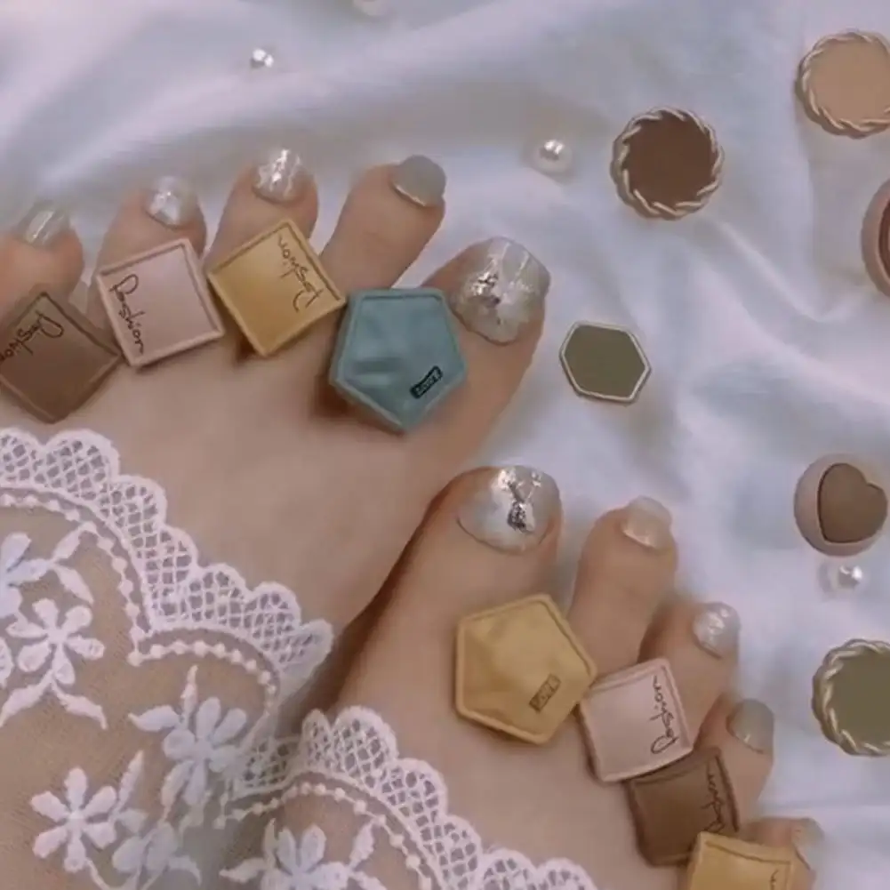 

8 шт./упак. разделитель для пальцев ног, милые мягкие силиконовые инструменты для закрытия пальцев ног, цветы, сердце, жемчуг, бриллианты, стр...