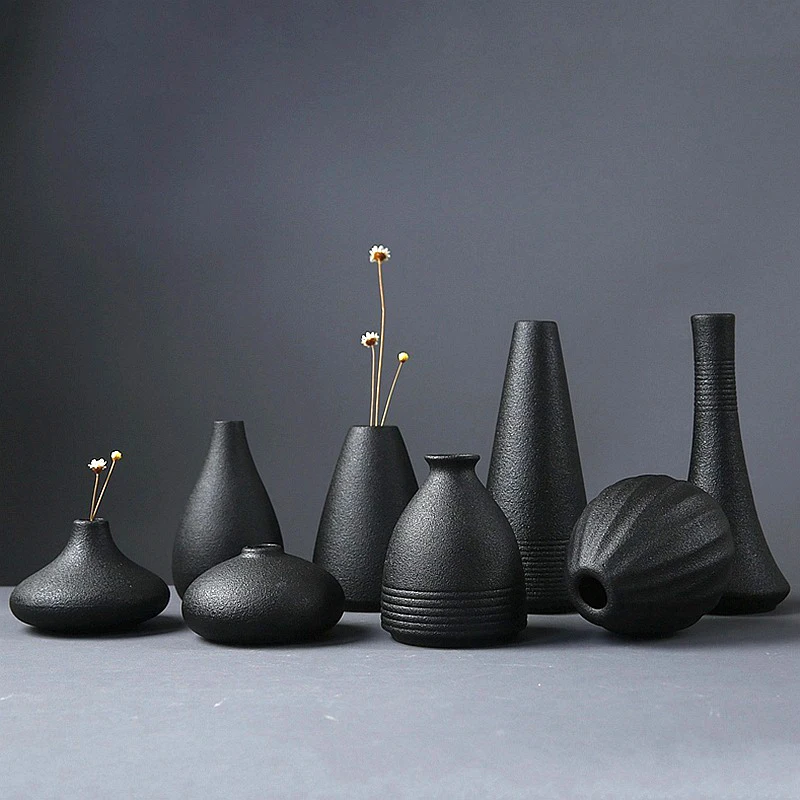 

Hot Selling New Black Ceramic Flower Arrangement Small Vase Home Decoration Small Vase Tabletop Ornament Crafts