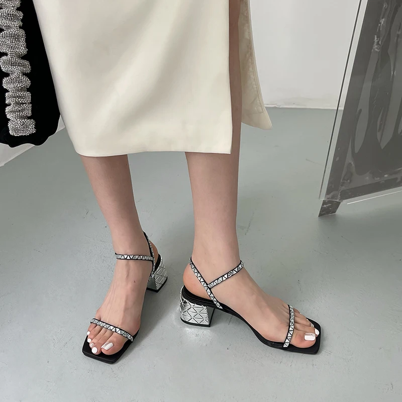 

2022 New Arrivals Women Sandals Open Toe Black Summer Dress Shoes Woman Thick Mid Heels Ankle Strap Dress Shoes Sandals Pumps