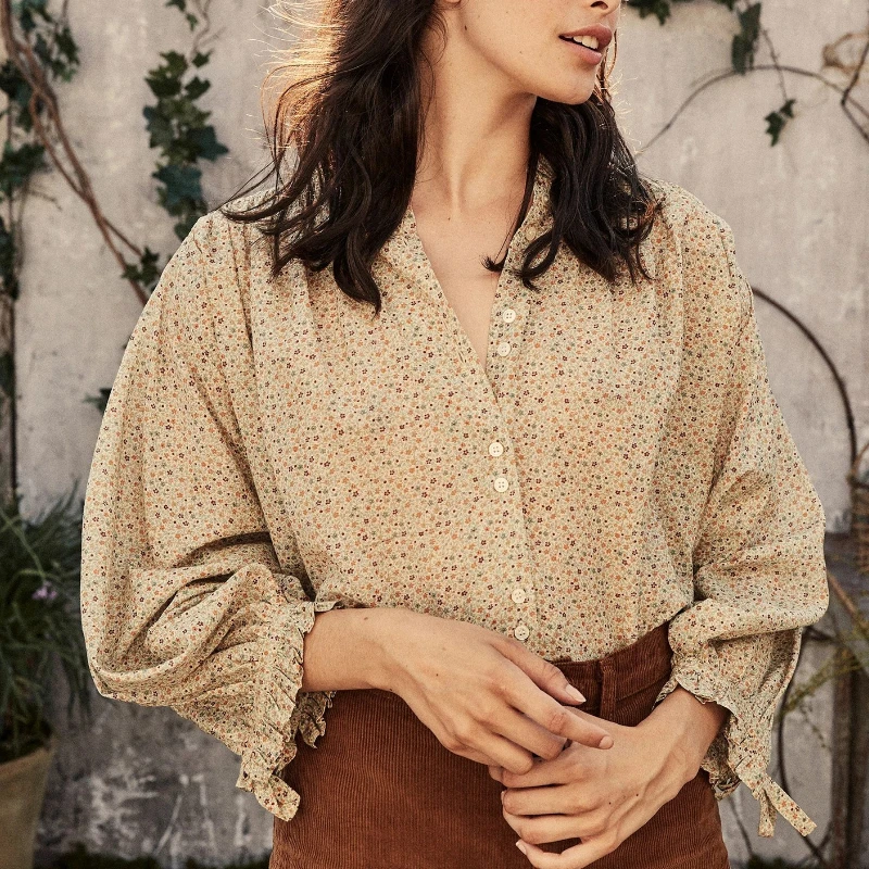 

2023 Spring Ladies Flower Print Ruffle Collar Long-sleeved Shirt New Women French Loose Single-breasted Sweet Blouse Top