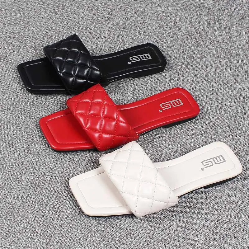 

Shoes Slippers Casual Slides Big Size Rubber Flip Flops Luxury Flat Hawaiian Summer Rome Fashion Basic Scandals Bonded Leather