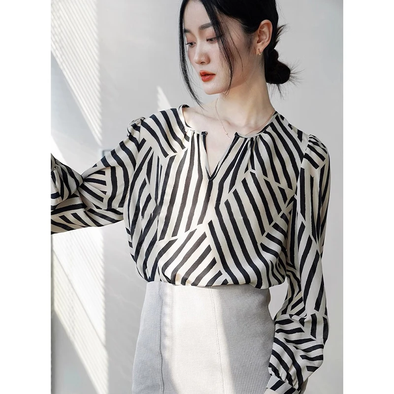 

Satin Shirt Ladies Summer 2023 New Striped Casual Blouses Loose Fashion Top Long Sleeve Silk V-neck Elegant Clothing YCMYUNYAN