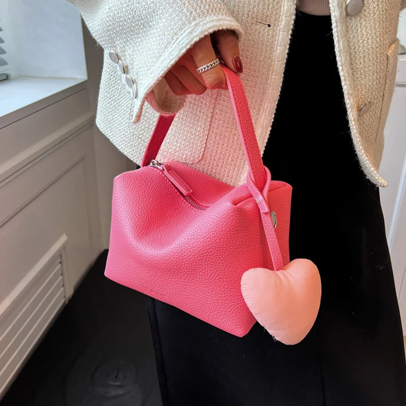 

Fashion Lady Solid Color Handbags With Love Pendant 2022 New Shopping Shoulder Bags for Women High Quality Leather Crossbody Bag
