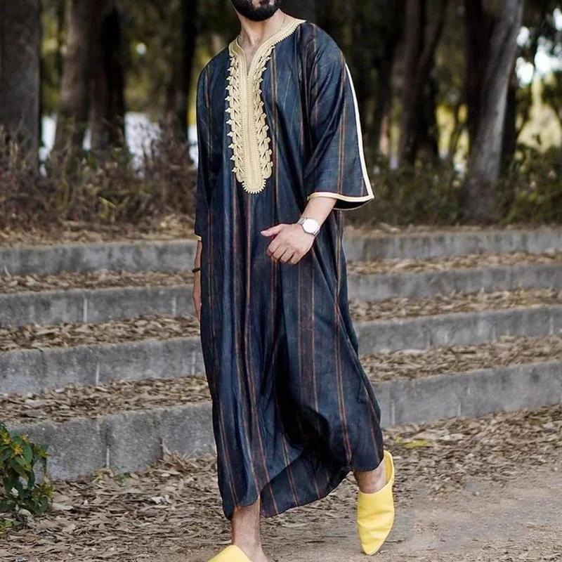 Islam Kaftan Muslim Men Clothing Moroccan Caftan Hand Embroidered Loose and Breathable Djellaba Abaya Thobe for Men Summer 2022
