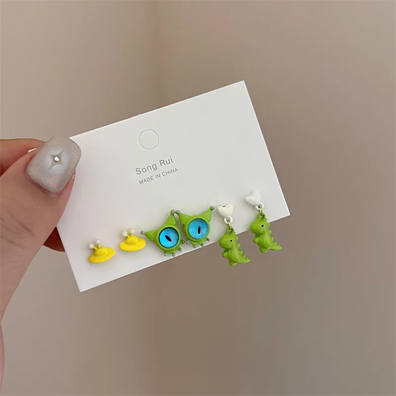 Забавные милые серьги-гвоздики KADRUFI в стиле панк для девочек K-POP Хэллоуин серьги