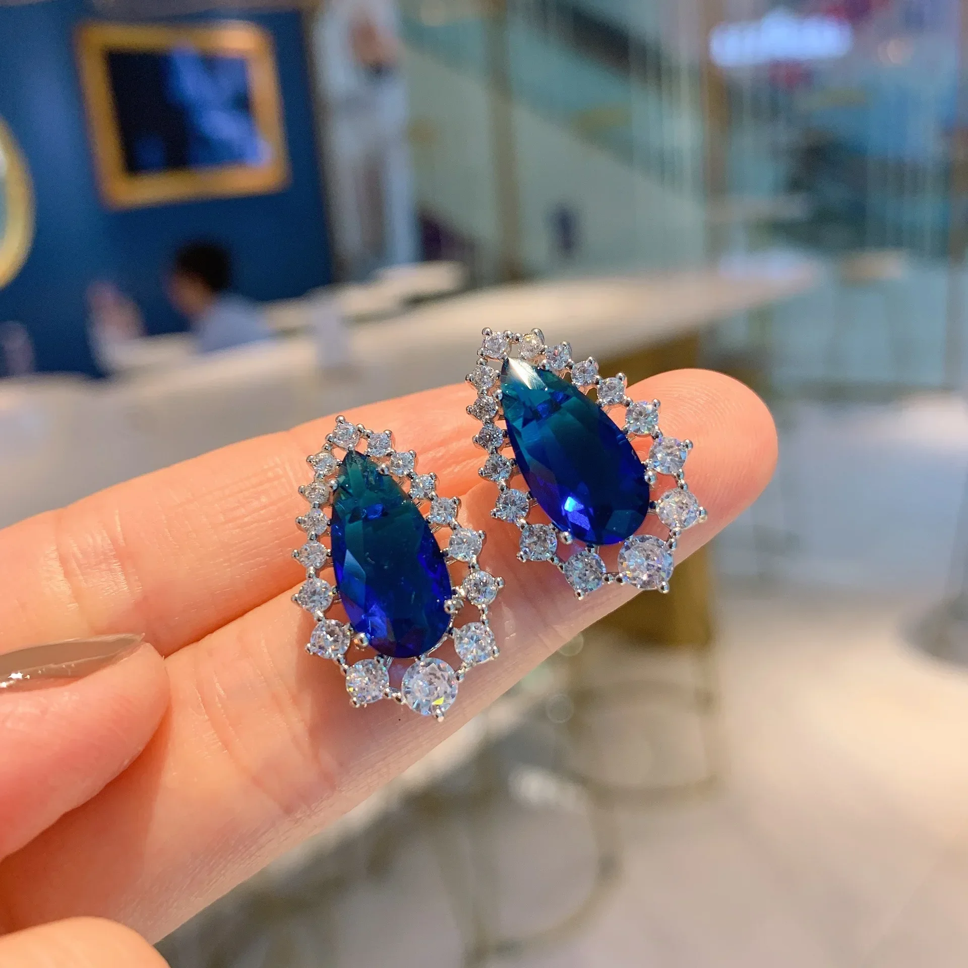 SrJewelry серьги-гвоздики в европейском и американском стиле с синей имитацией