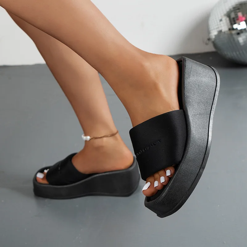 

House Slippers Platform Shoes Square Toe Low On A Wedge Slides Slipers Women Summer 2023 Scandals Basic PU Rubber Rome Hoof Heel