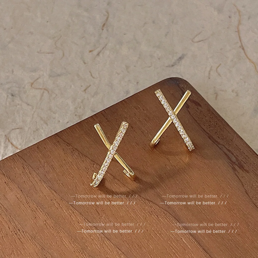 

Gold Cross Zircon Earrings for Women in the East Gate of South Korea Individuality Cool Wind Exquisite Versatile Design Earrings