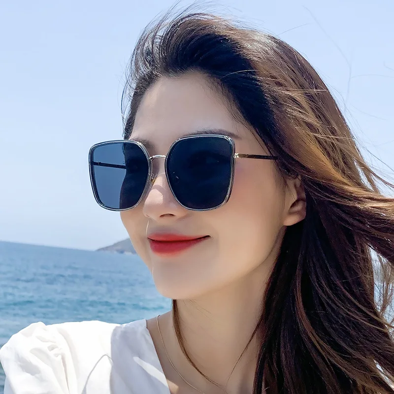 

2022 New Sunglasses Female INS Korean Version Of The Tide Anti-UV Glasses Net Red Big Frame Polarized Sunglasses