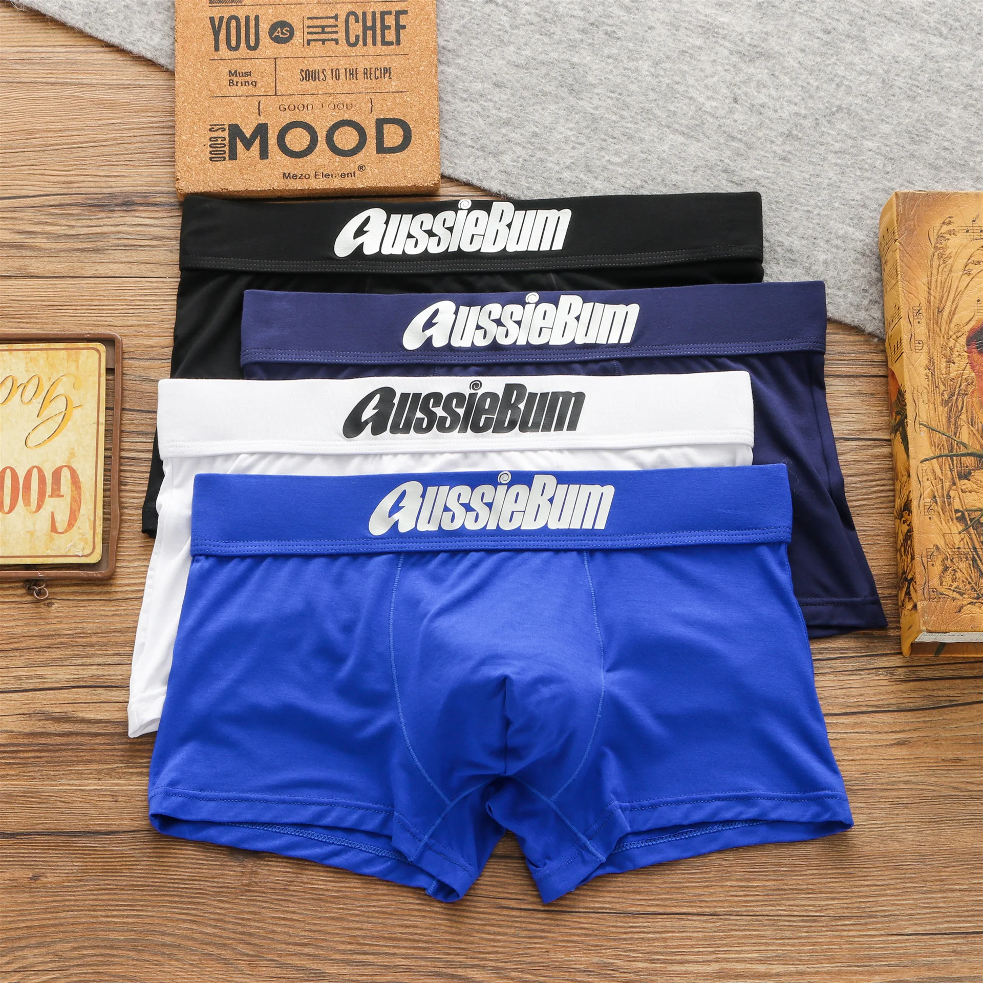 

Modal men's boxer shorts breathable and comfortable young boyshort aussiebum