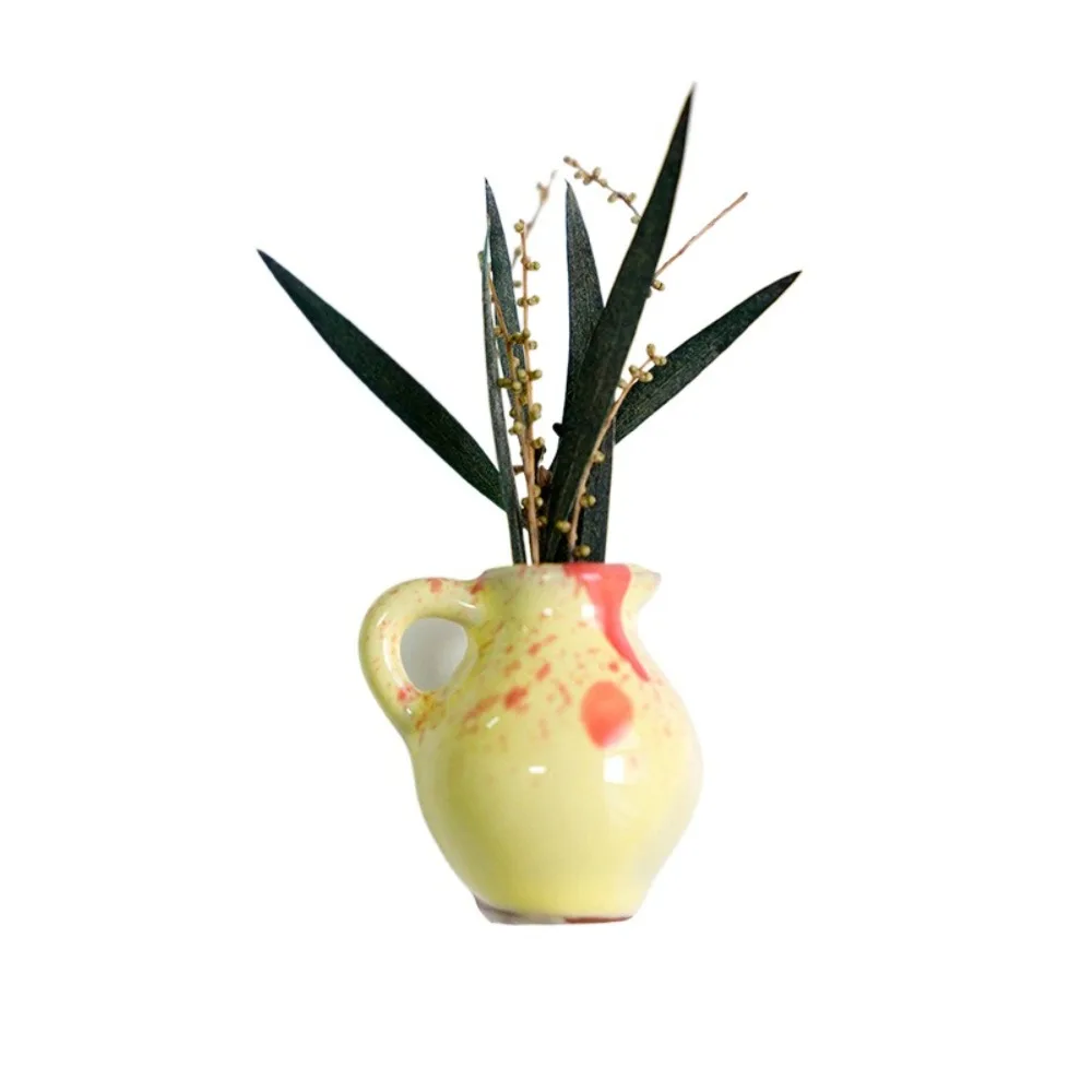 

Магниты для холодильника керамическая ваза