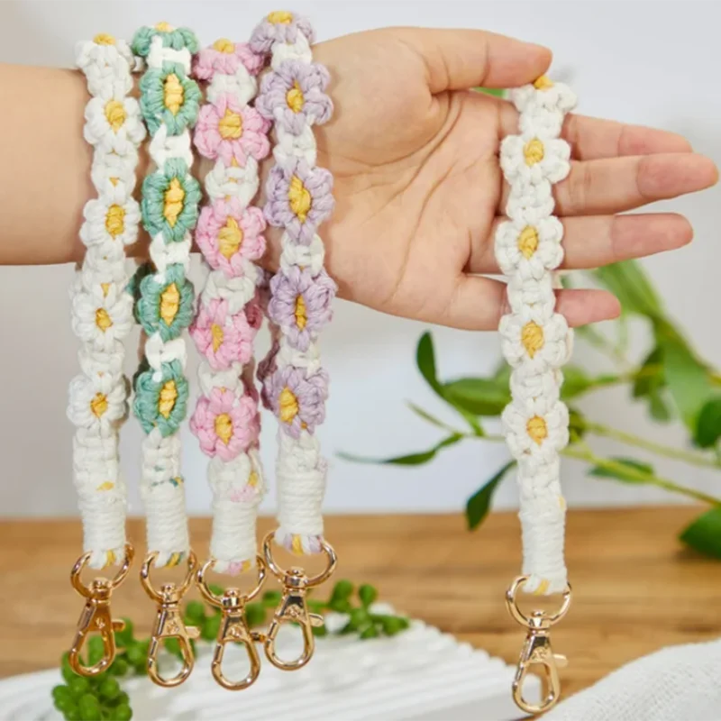 

Macrame Wristlet Daisy Wristlet Keychain Daisy Flower Keyring Holder Bracelet Handmade Wrist Lanyard for Women Jewelry & Accesso