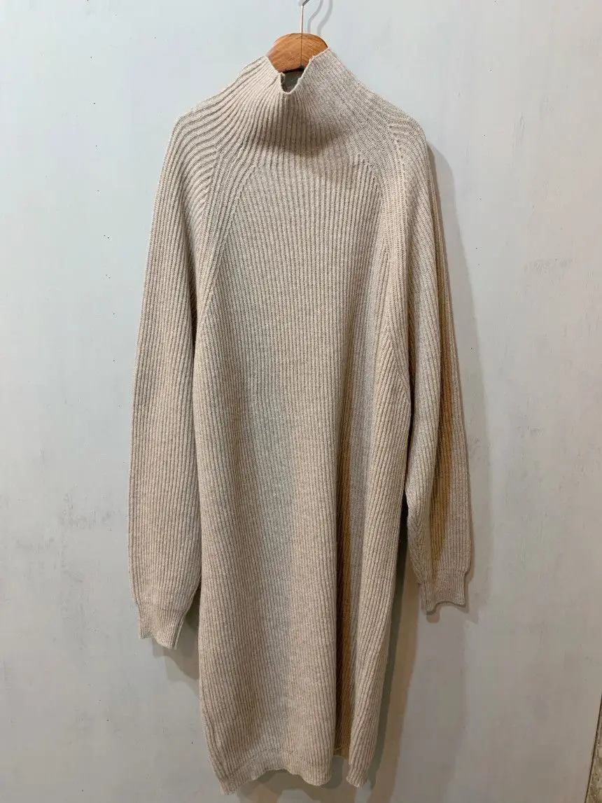 Корейская версия ленивое платье-свитер большого размера с длинными рукавами