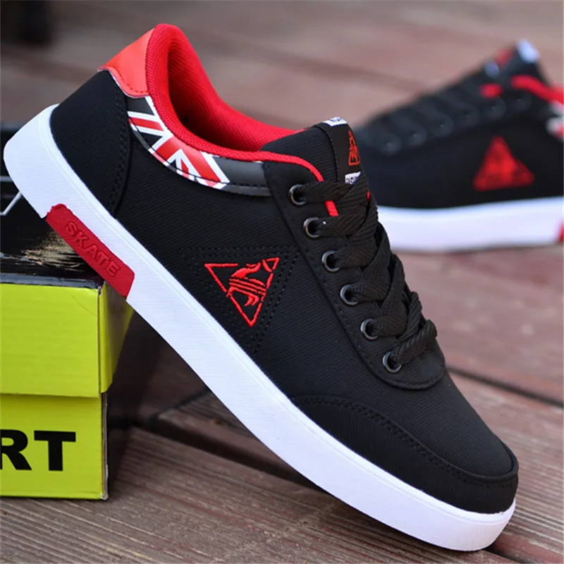 

Sneakers Flat with Canvas Shoes for Men Breathable Outdoor Casual Cloth Shoes Lightweight Men Vulcanized Shoes Tenis Masculinos