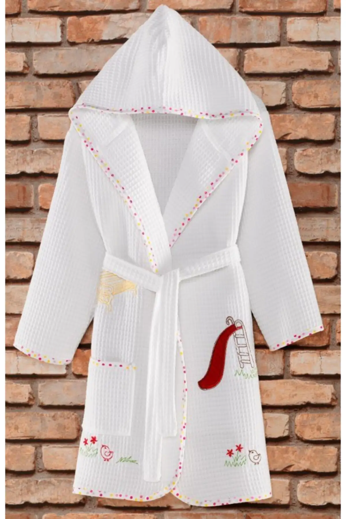 

Халат с вышивкой «милая Щука» для детей 1-2 лет