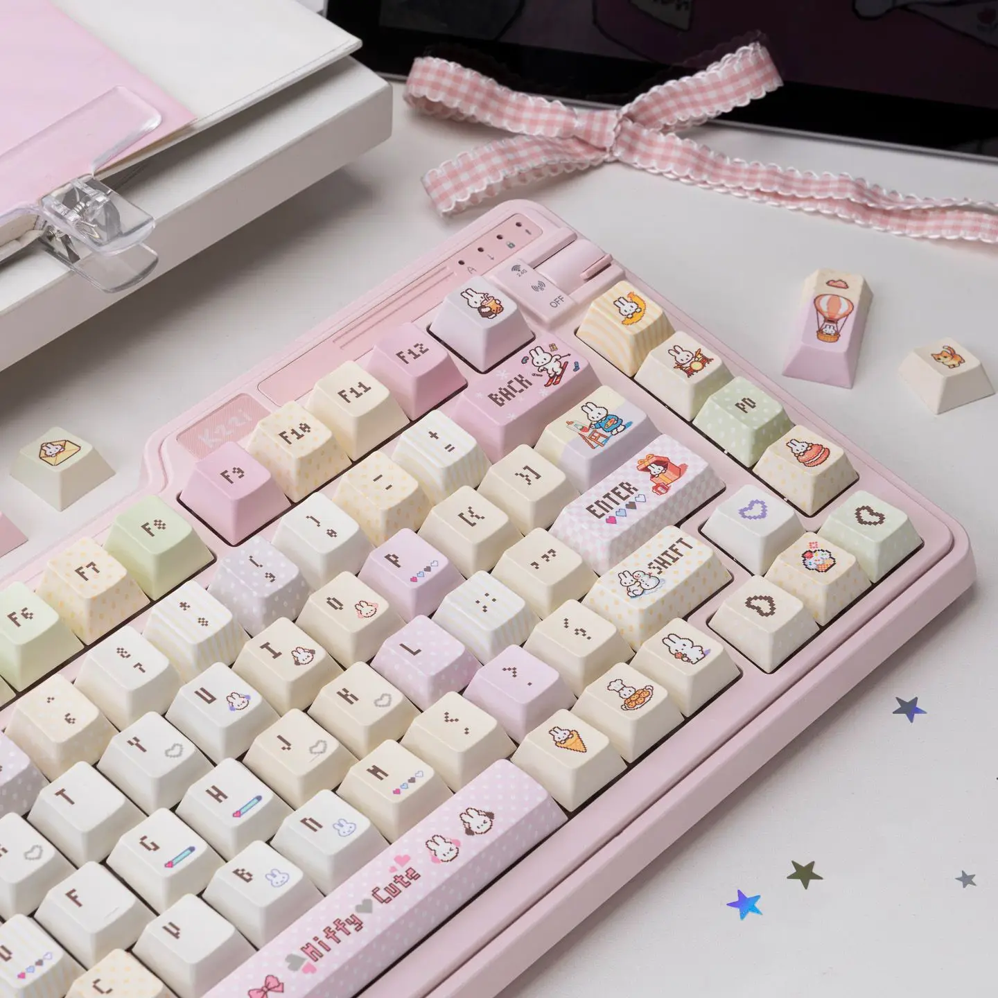 Колпачки для клавиш Pixel Miffy Cute Keycaps PBT, пятисторонняя сублимационная печать, профиль OEM, сменные колпачки для механической клавиатуры, мультяшные, кавайные, милые (art.: 3920dc38fb9dd) - 3920dc38fb9dd