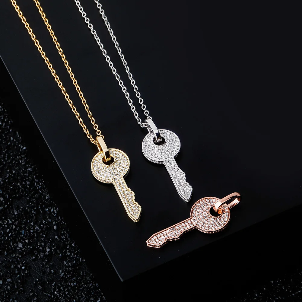 

Vintage Light Luxury Woman Men Rhinestone Pendant Lover's Fashion Key Clavicle Chain Necklaces Valentine's Day Gift Jewelry