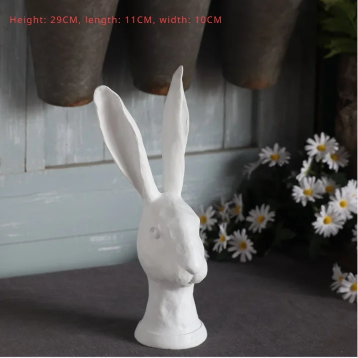 

Белый ретро кролик для сада