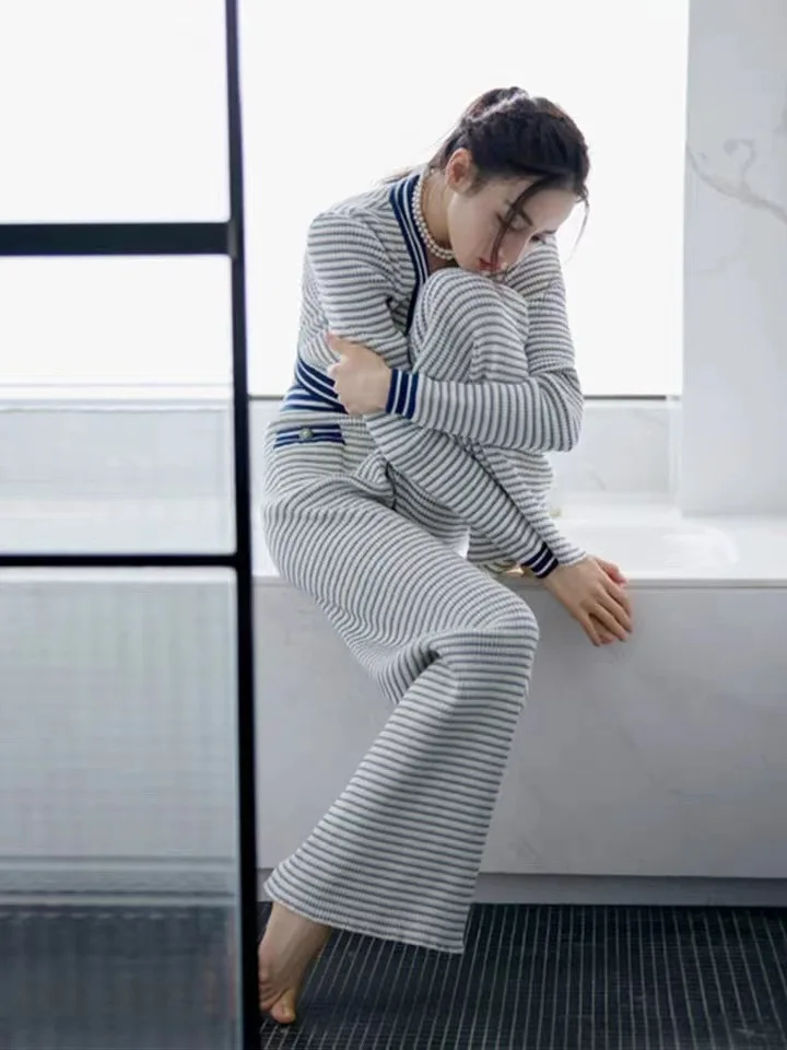 

Women's Stripe Two Piece Sets Female Long Sleeve Shirt Tops and Wide Leg Pants Elegant Suits Ladies Fashion Pants Outfits G39