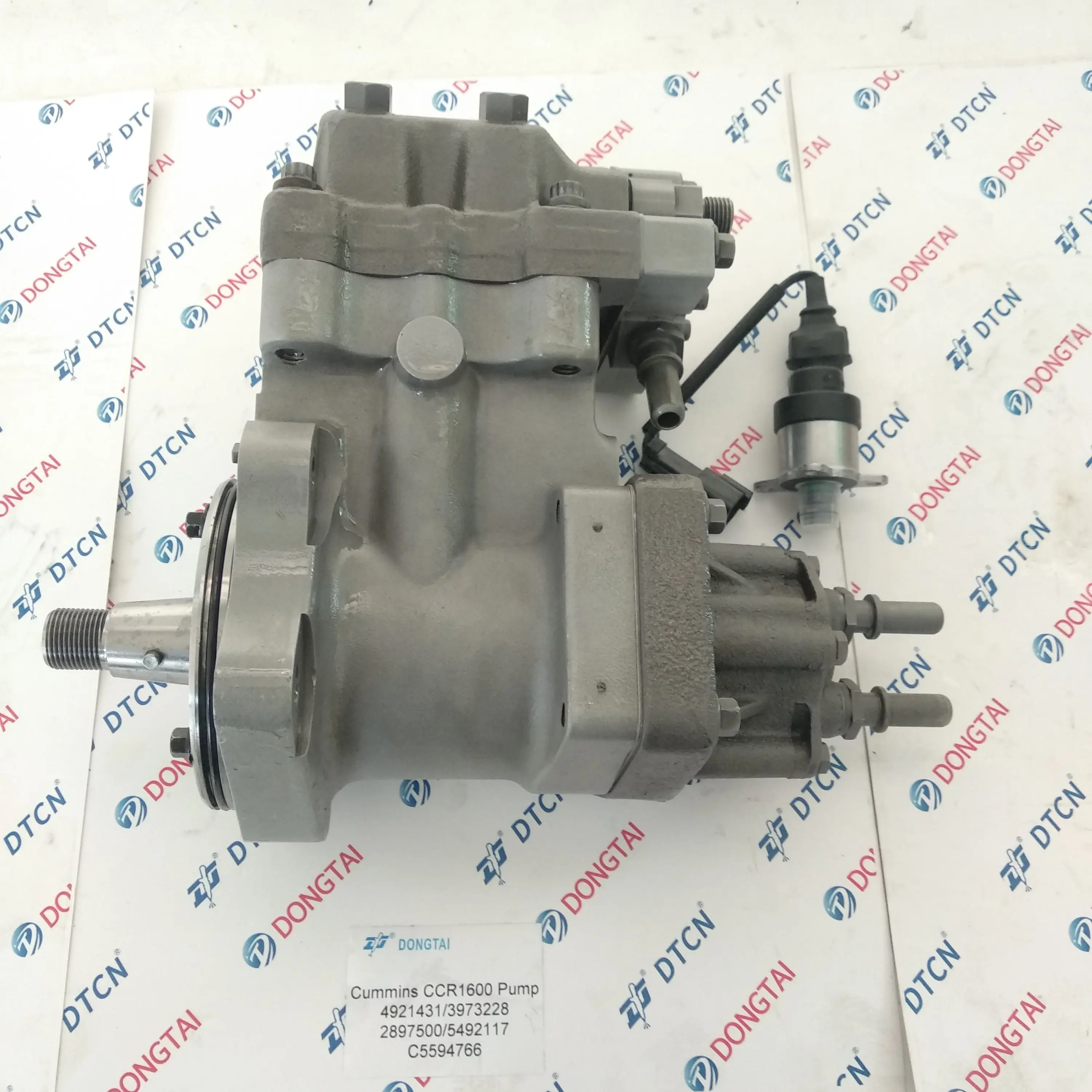 C UMMINS Топливный насос CCR1600 4921431 4954200 / 2897500 3975375 5492117 3973228 5311171 4902732 4984385