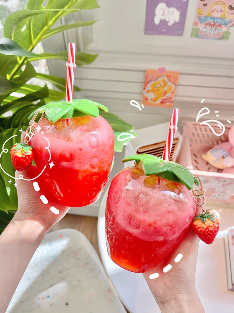 

Strawberries Straw Cup Plastic Cup Lovely Girl Milk Tea Cup Student Portable Water Cup Summer Water Bottle with Straw