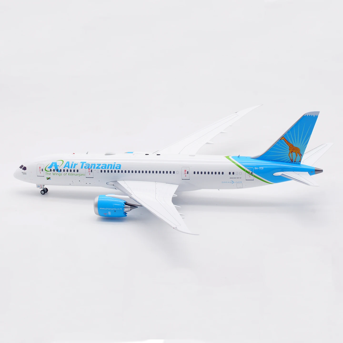 Фото IF788TC0725 Коллекционный самолет из сплава в подарок, INFLIGHT 1:200 Air Tanzania 