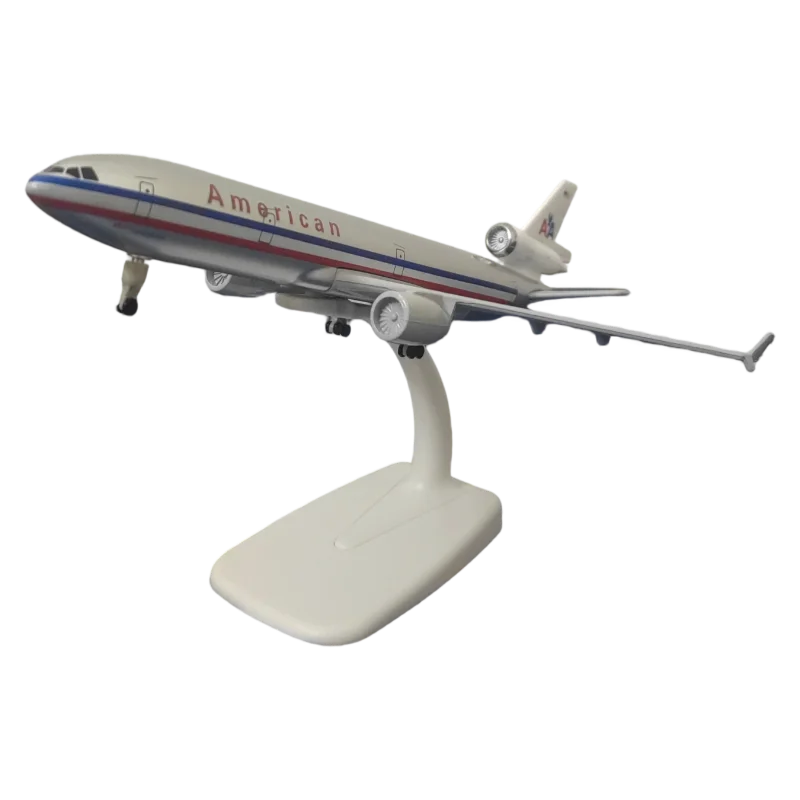 Фото Масштабная модель самолета American Airlines MD11 (400:1, 21 см) из сплава, игрушка, украшение для рабочего стола, подарок на день рождения для детей, коллекционный предмет авиационной тематики. №4