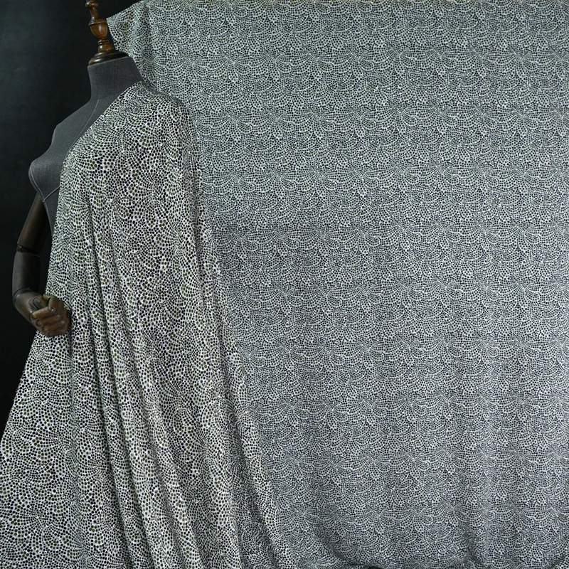 

Cut Flowers Silk Fabric Brand Fashion Design Cyan Polka Dot Clothing Material for Sewing by the Yard Wholesale