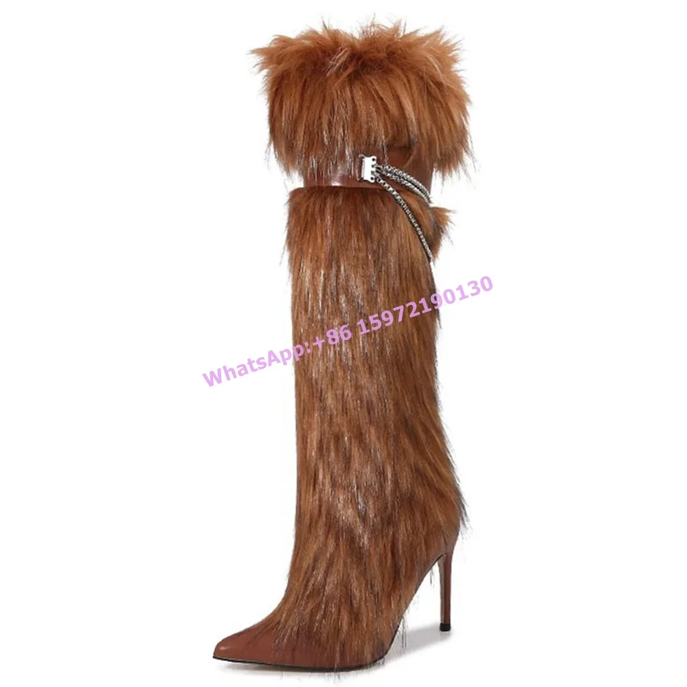Длинные зимние ботинки на меху с металлической цепочкой и поясом острый носок