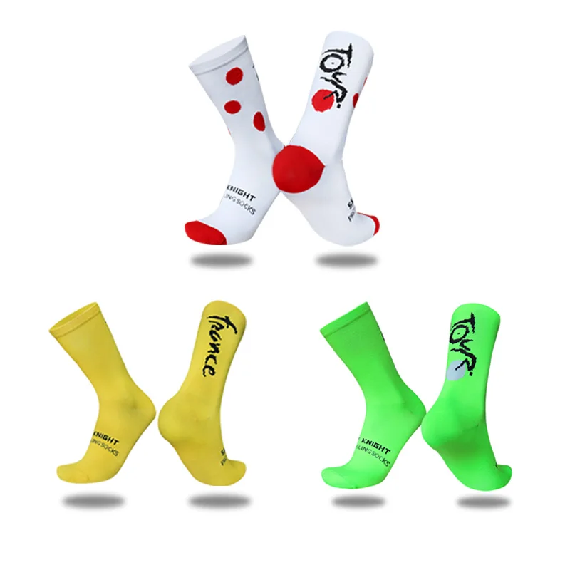 

New Pro competition Cycling Socks Letter Sports Socks Breathable Compression Outdoor bike Socks Men Women Calcetines Ciclismo