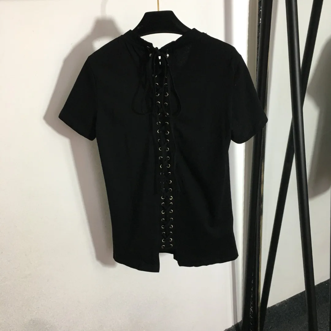 

Ladies' new back strap fashion trend in spring, cotton short-sleeved T-shirt, and loose half-sleeved shirt in summer.