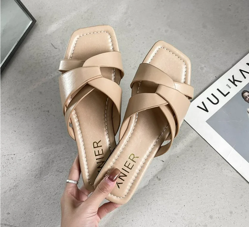 

Comfortable Luxury Slides Women Leisure Office Ladies Flat Slippers Women's Shoes