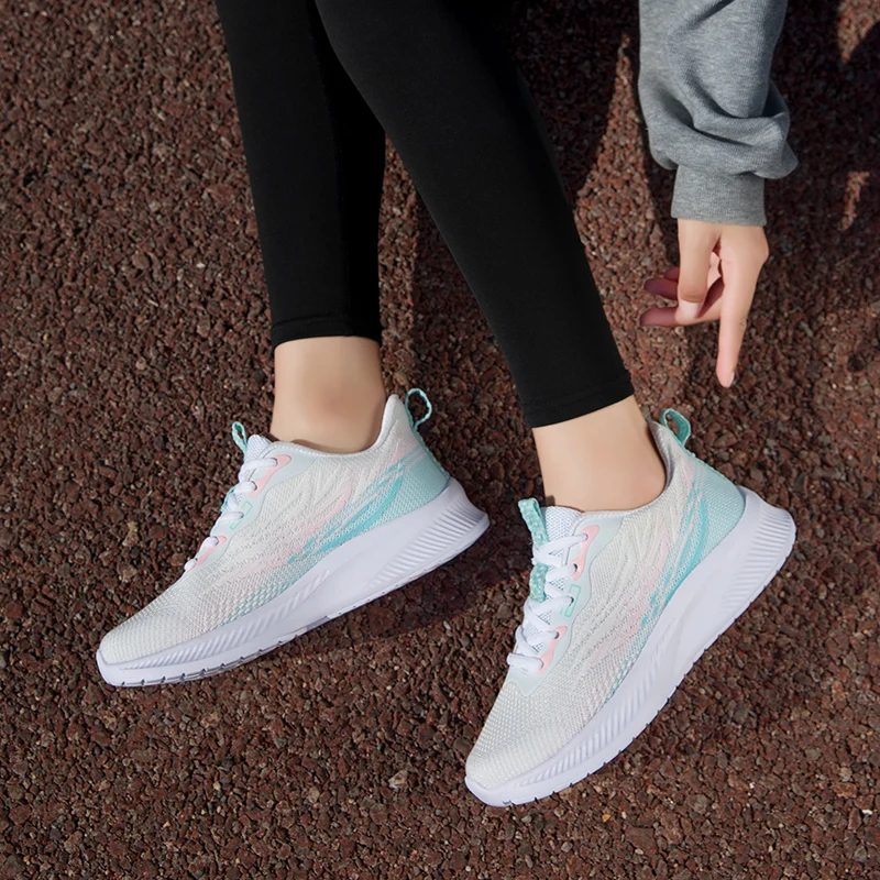 2023 Women's Running Shoes Outdoor Breathable Women's Running Shoes Fitness Color Walking Sports Shoes Women