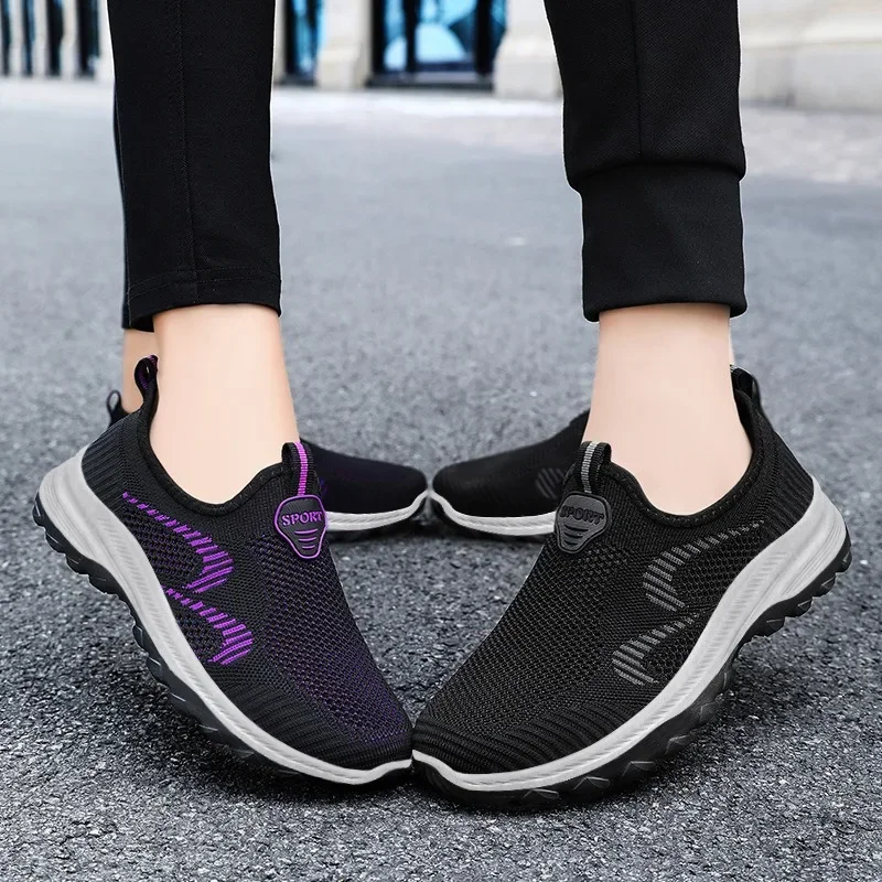 Новинка лета 2024 мужская обувь дышащая прогулочная для пар среднего и пожилого