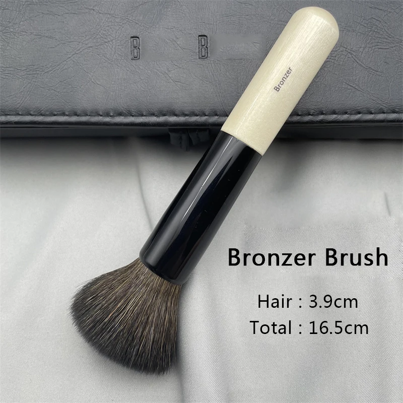 

BB Bronzer Brush - Face Contour Bronzer Loose Powder Foundation Brush Round Head Kabuki Seamless Finish Setting Maheup Brushes