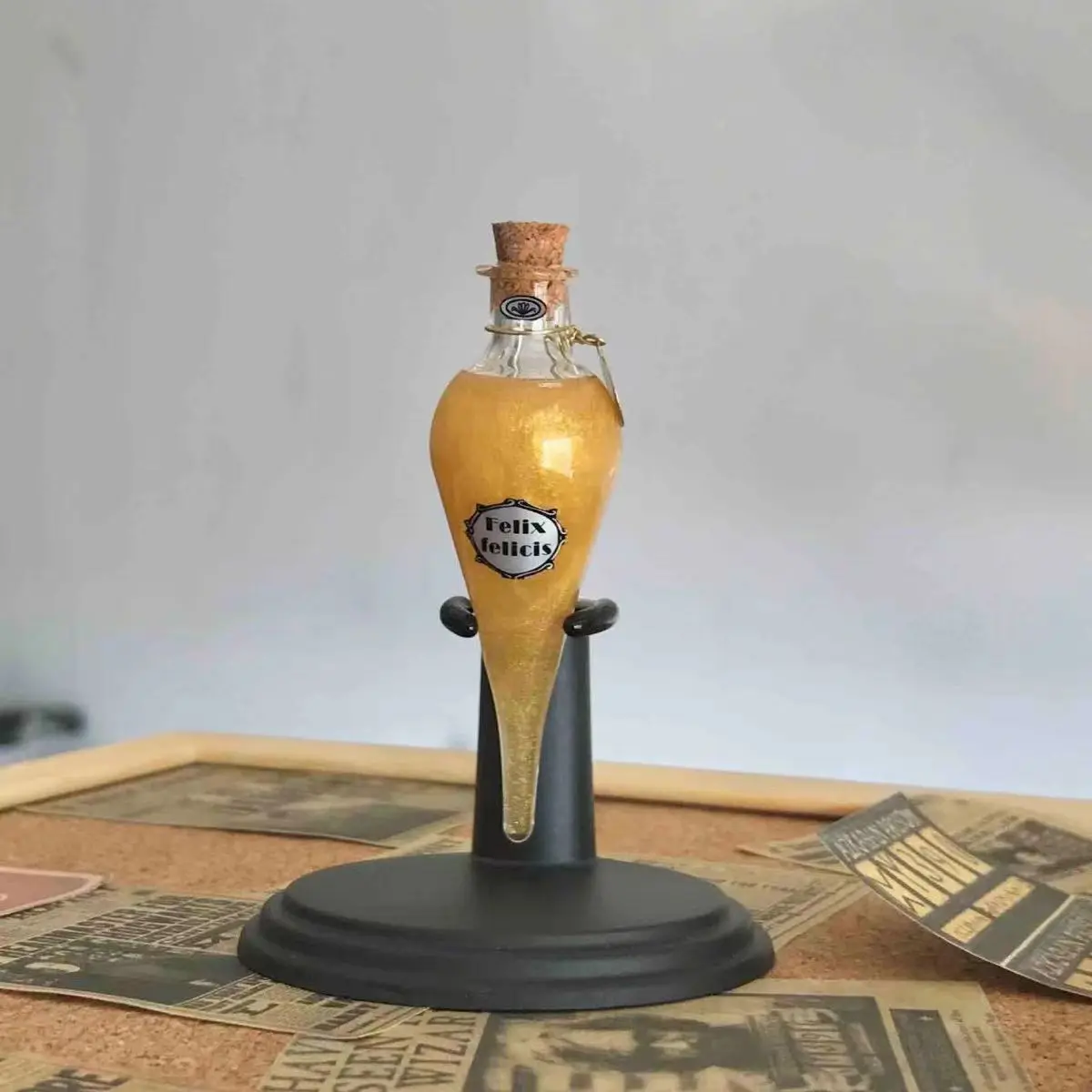 

Феликс Фелисис волшебная жидкость стеклянная бутылка