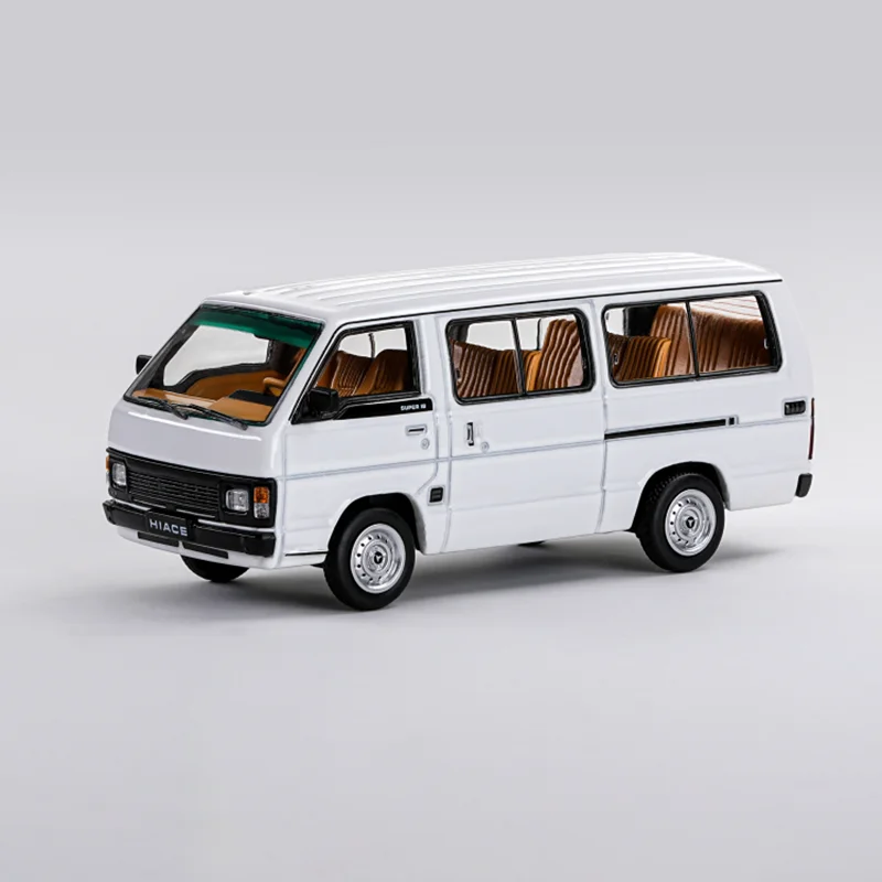 Фото MASSDI 1/64 HIACE H50 Модель автомобиля из сплава, готовая статическая модель для взрослых, декоративное украшение для рабочего стола, креативный сувенир, игрушка №2